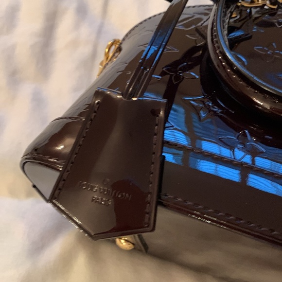 Louis Vuitton Alma handbag - Picture 5 of 13